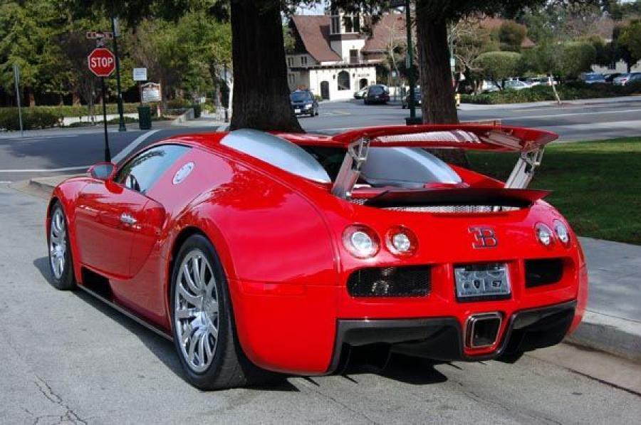  Bugatti Veyron 16.4 2008 года  (фото 29 из 31)